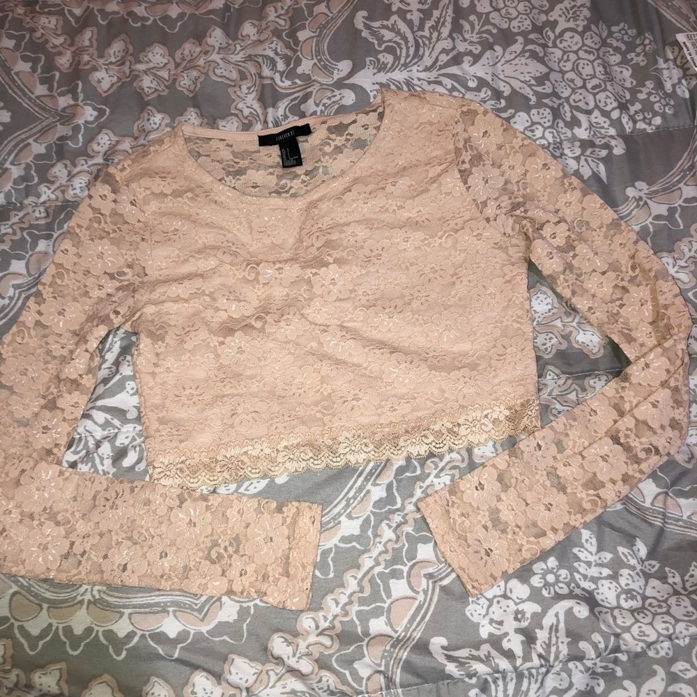 Light Pink Flowery Mesh Crop Top ✨